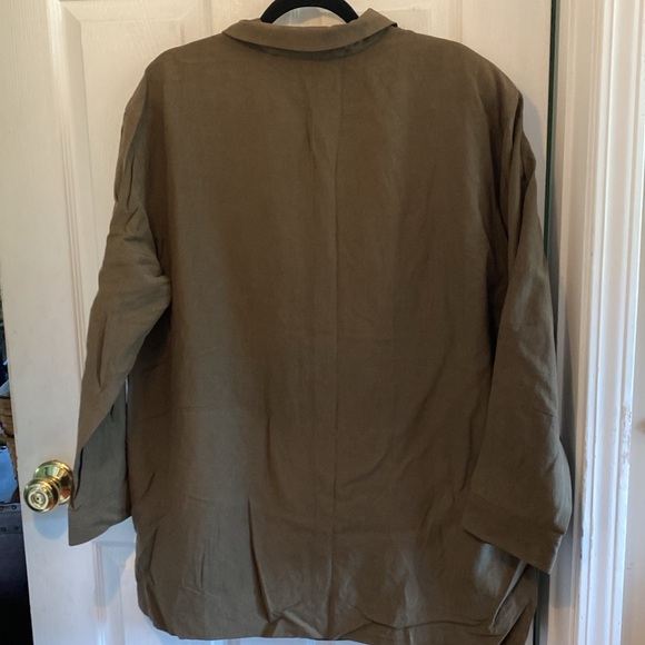 Dana Buchanan women’s 16 Olive button down silk jacket - Picture 5 of 5